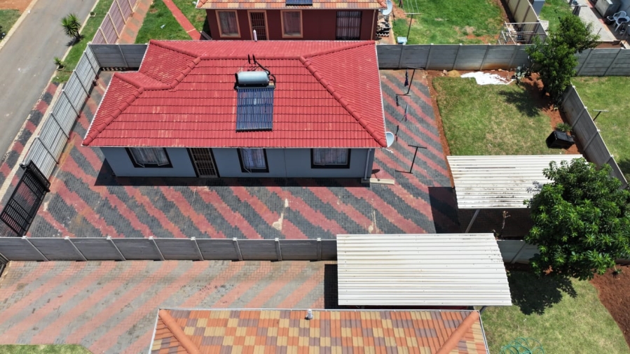 3 Bedroom Property for Sale in Sky City Gauteng