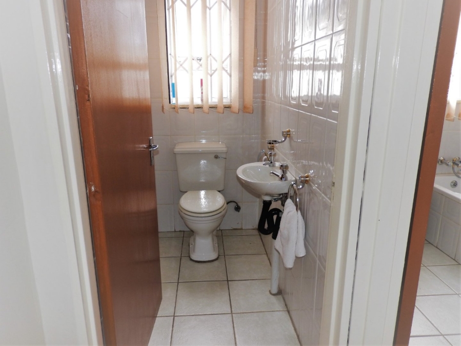 4 Bedroom Property for Sale in Vaal Marina Gauteng