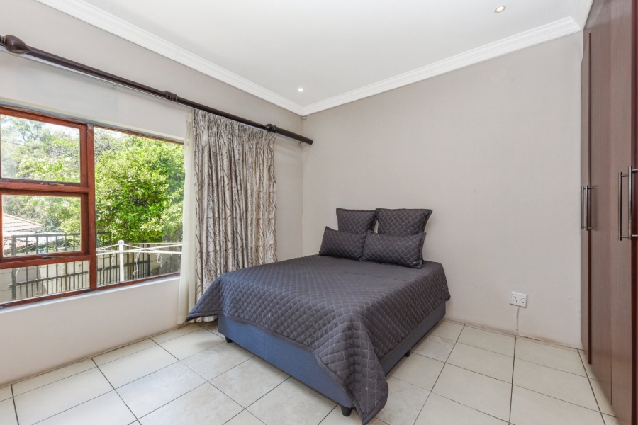 4 Bedroom Property for Sale in Bloubosrand Gauteng