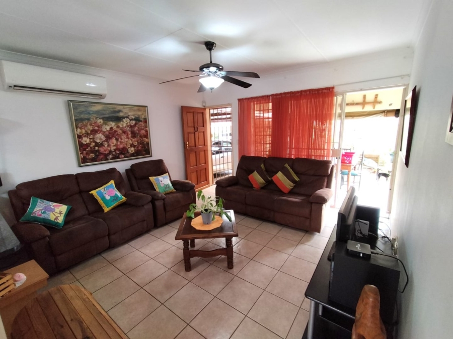 2 Bedroom Property for Sale in Annlin Gauteng
