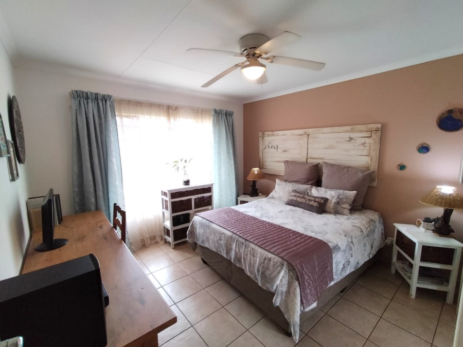 2 Bedroom Property for Sale in Annlin Gauteng