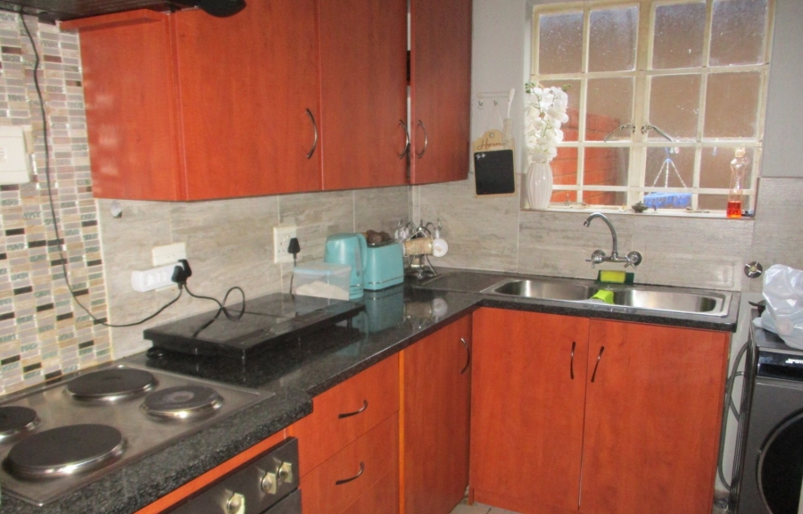 2 Bedroom Property for Sale in Montana Gauteng