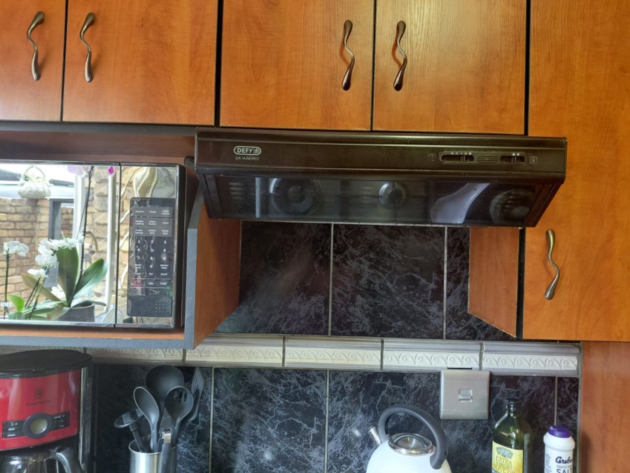 3 Bedroom Property for Sale in Wonderboom Gauteng