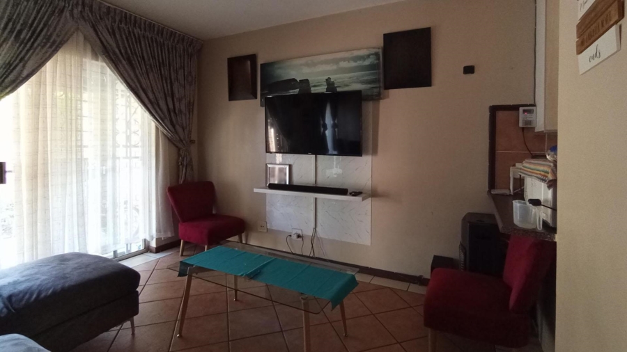 2 Bedroom Property for Sale in Equestria Gauteng