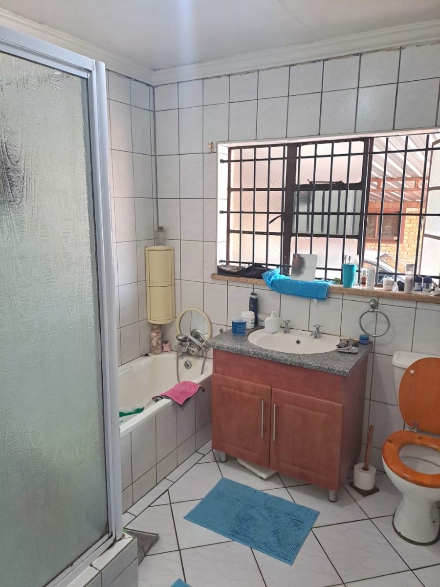 4 Bedroom Property for Sale in Kempton Park Ext 2 Gauteng