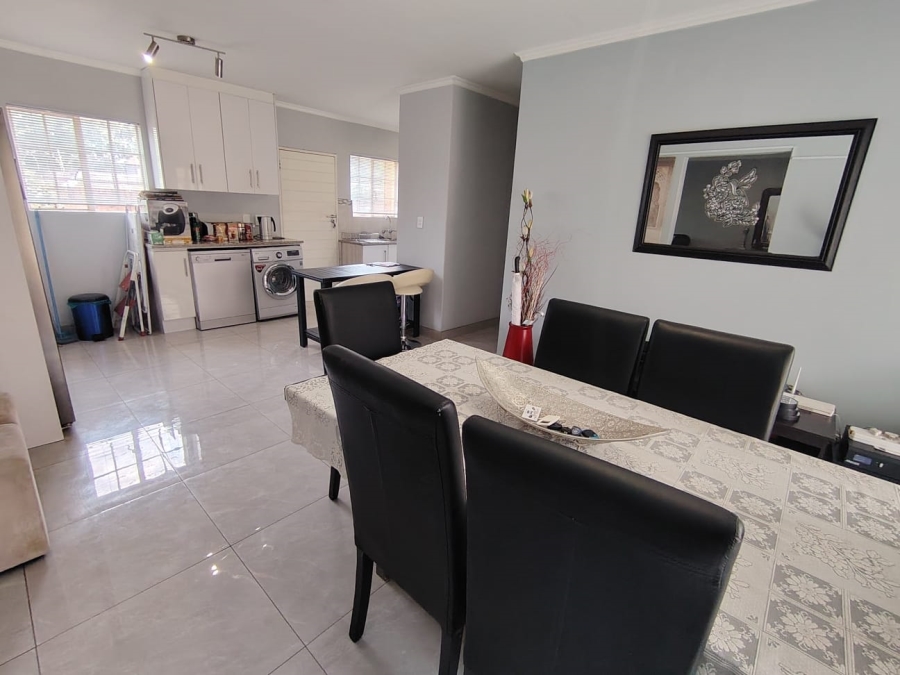 3 Bedroom Property for Sale in Monavoni Gauteng