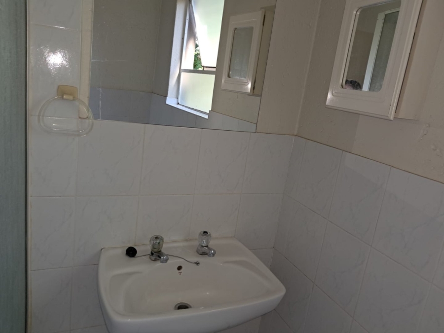 1 Bedroom Property for Sale in Allens Nek Gauteng