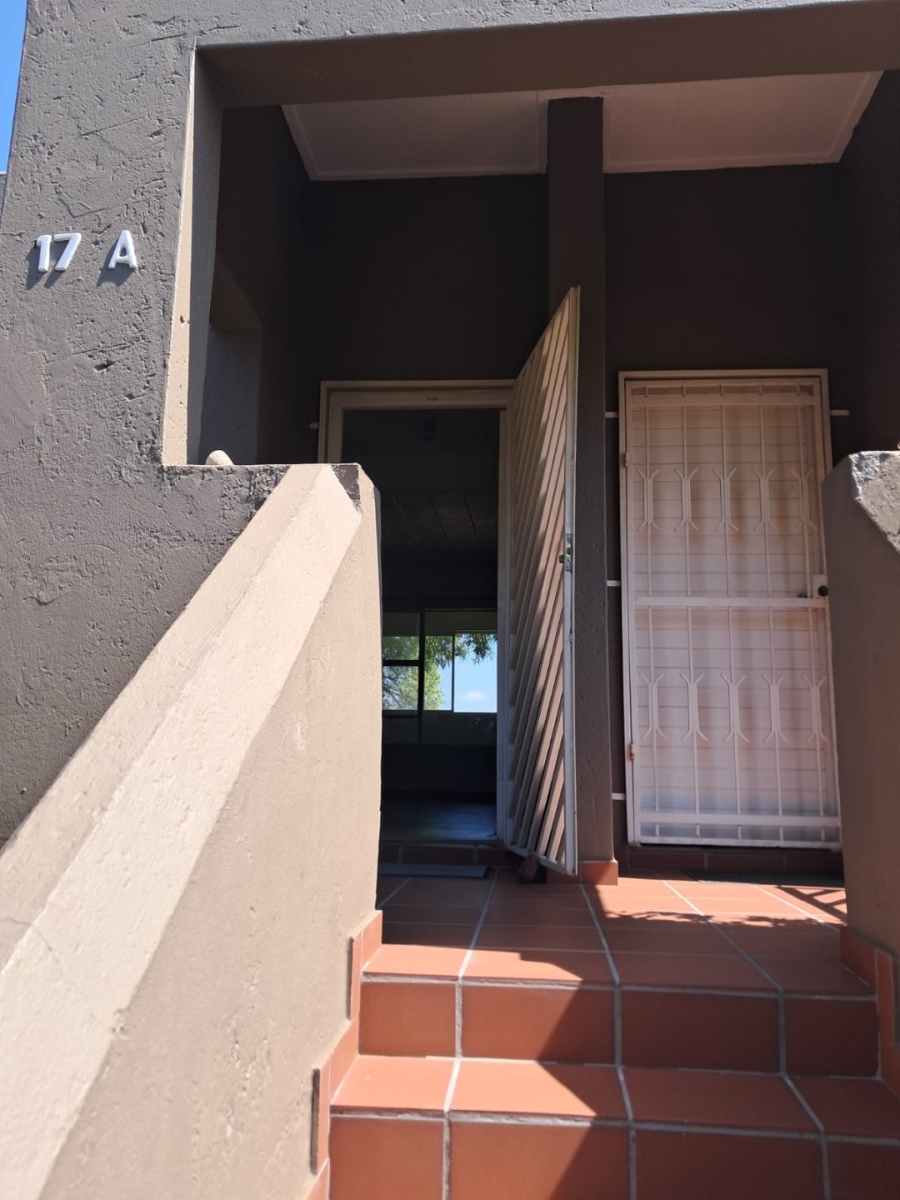 1 Bedroom Property for Sale in Allens Nek Gauteng