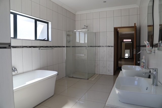 6 Bedroom Property for Sale in Magaliesberg Country Estate Gauteng