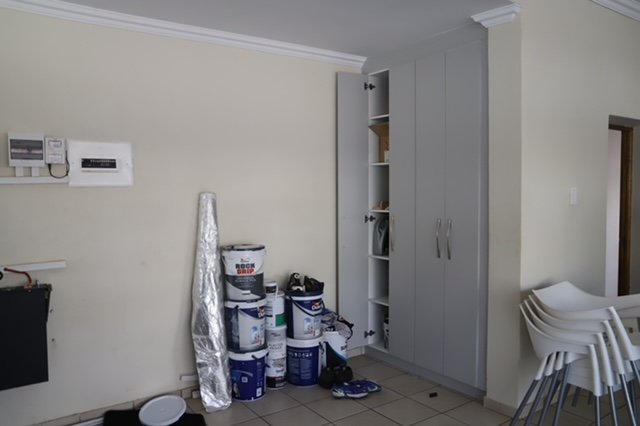 6 Bedroom Property for Sale in Magaliesberg Country Estate Gauteng