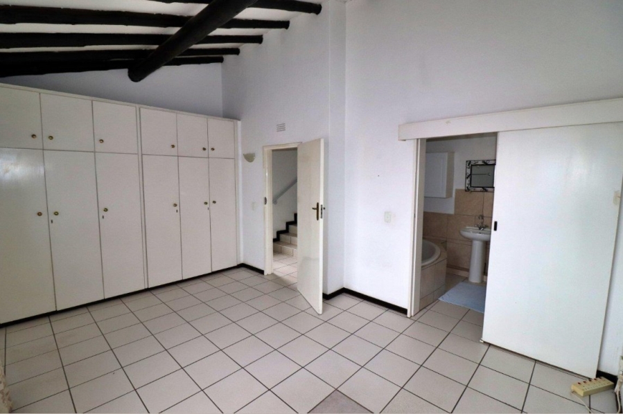 3 Bedroom Property for Sale in Sunnyrock Gauteng