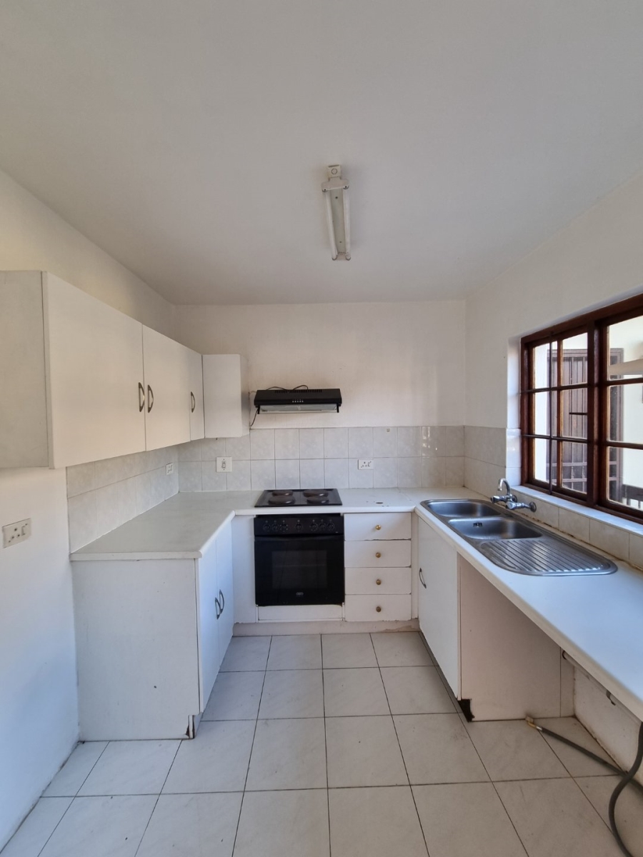 2 Bedroom Property for Sale in Morningside Hills Gauteng