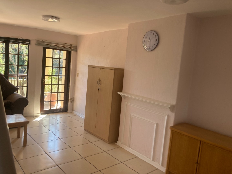 2 Bedroom Property for Sale in Morningside Hills Gauteng