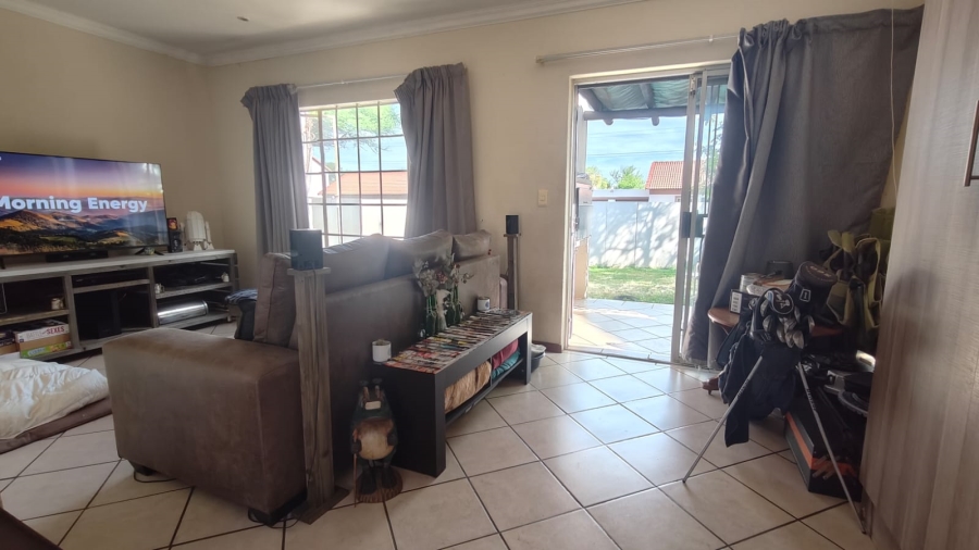 1 Bedroom Property for Sale in Annlin Gauteng