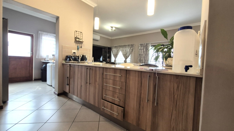 3 Bedroom Property for Sale in Sevilla Estate Gauteng