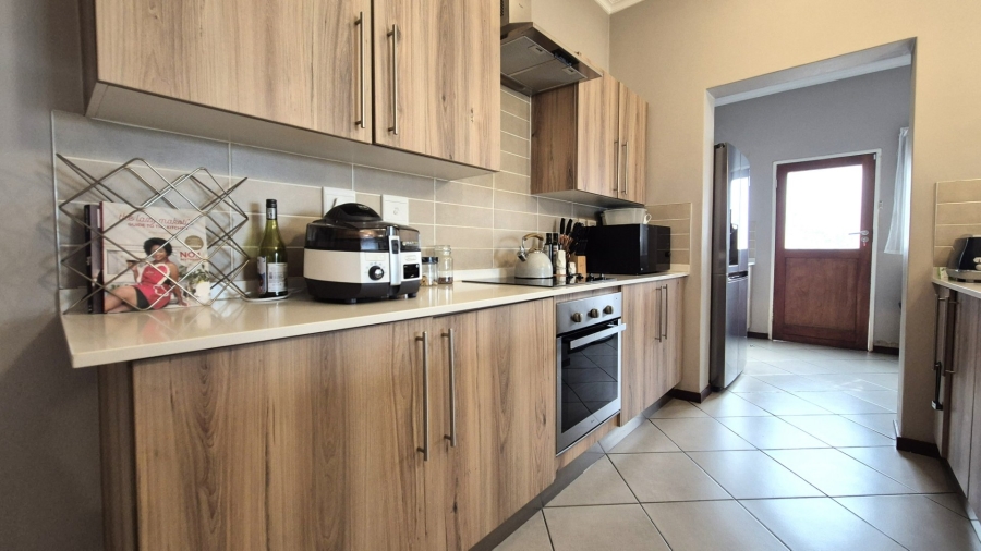 3 Bedroom Property for Sale in Sevilla Estate Gauteng