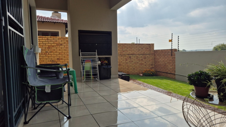 3 Bedroom Property for Sale in Sevilla Estate Gauteng