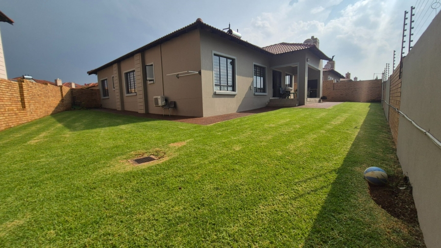 3 Bedroom Property for Sale in Sevilla Estate Gauteng