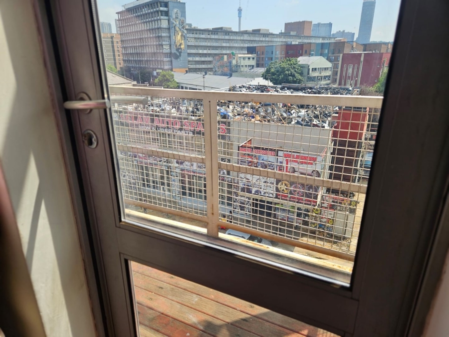 1 Bedroom Property for Sale in Maboneng Gauteng