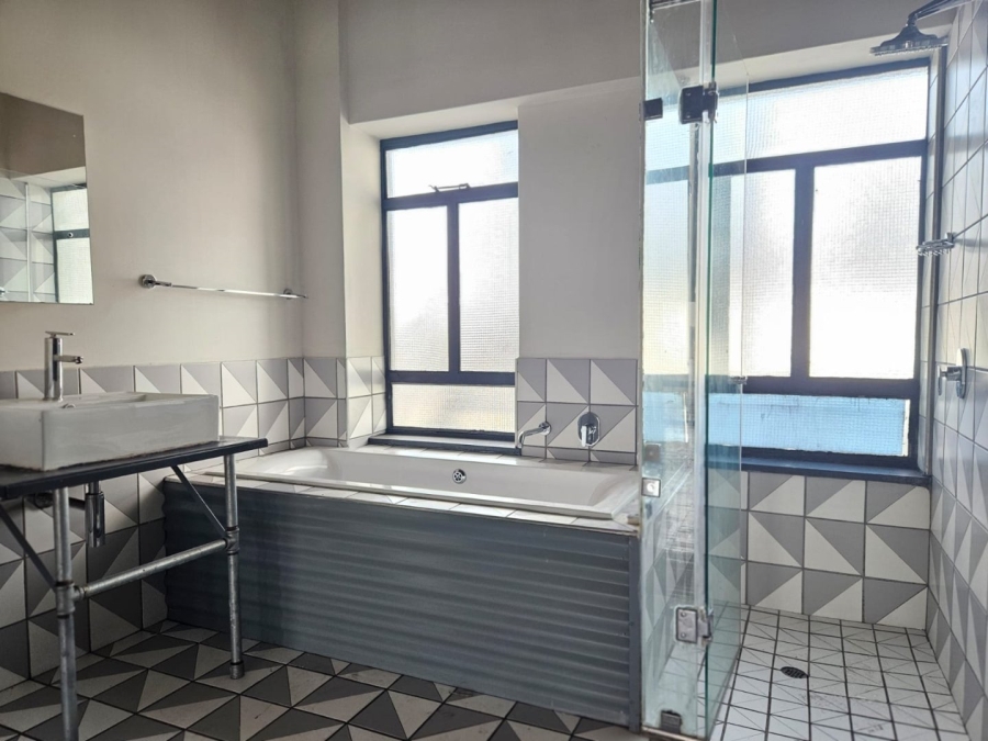 1 Bedroom Property for Sale in Maboneng Gauteng