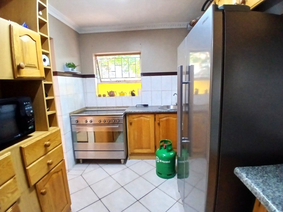 3 Bedroom Property for Sale in Eldoraigne Gauteng