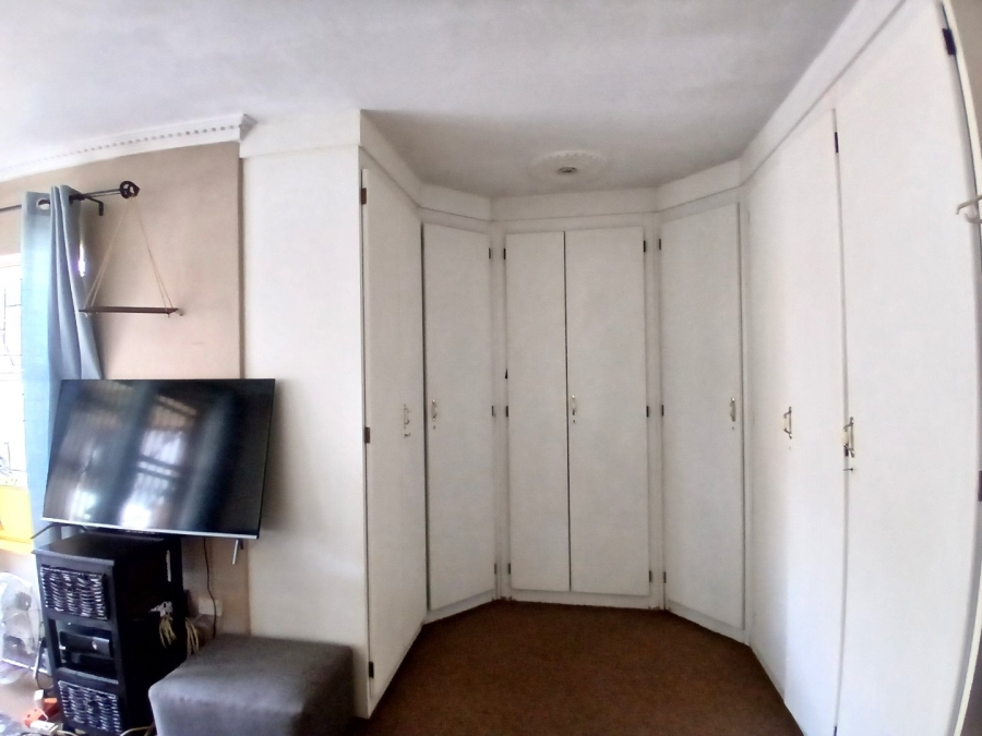 3 Bedroom Property for Sale in Eldoraigne Gauteng