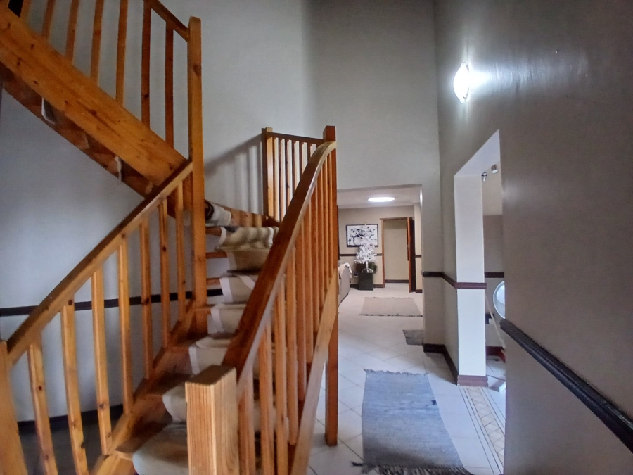 3 Bedroom Property for Sale in Eldoraigne Gauteng