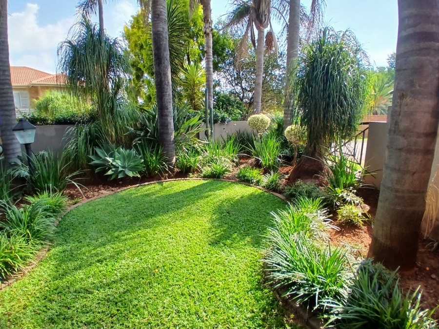 3 Bedroom Property for Sale in Eldoraigne Gauteng