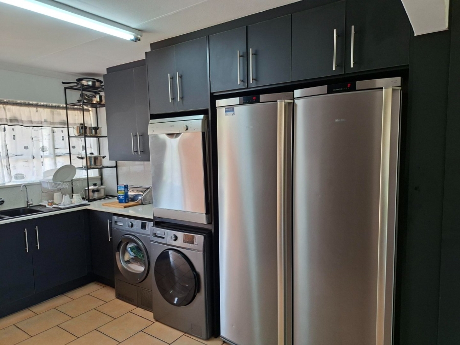 3 Bedroom Property for Sale in Montana Tuine Gauteng