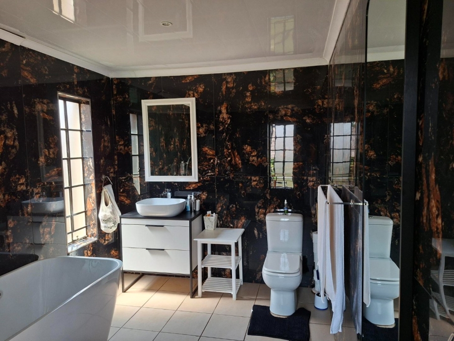 3 Bedroom Property for Sale in Montana Tuine Gauteng