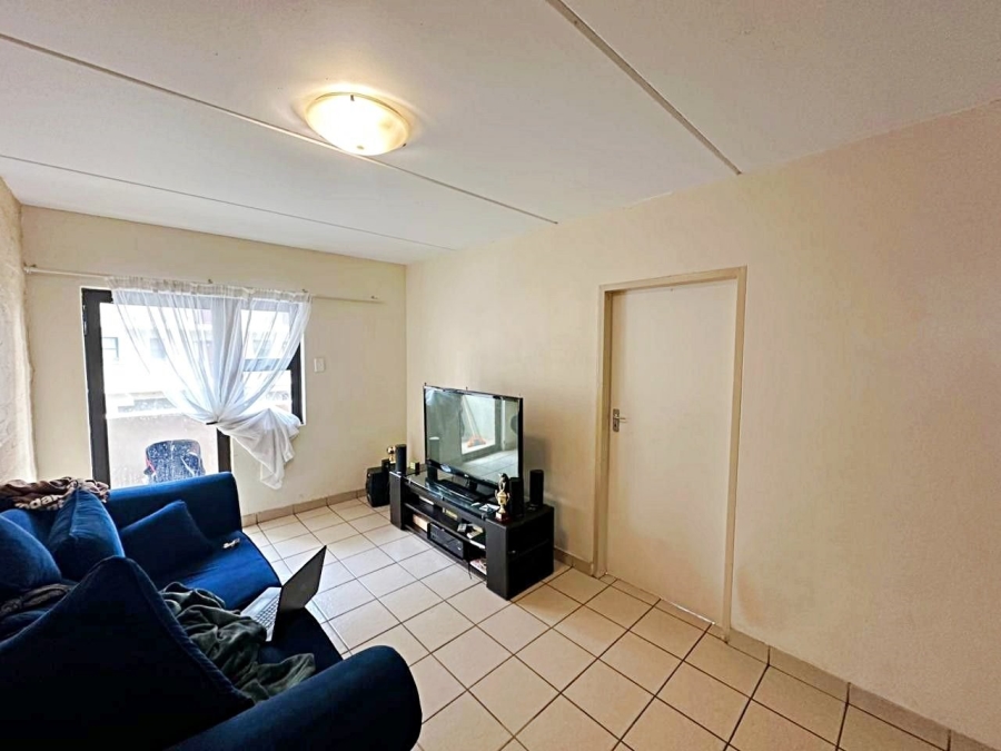  Bedroom Property for Sale in Die Hoewes Gauteng