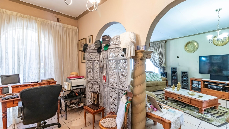 3 Bedroom Property for Sale in Bonaero Park Gauteng