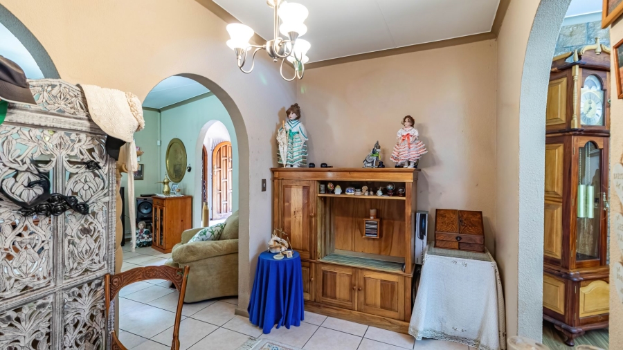 3 Bedroom Property for Sale in Bonaero Park Gauteng