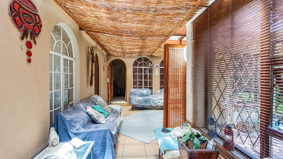 3 Bedroom Property for Sale in Bonaero Park Gauteng