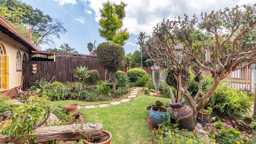 3 Bedroom Property for Sale in Bonaero Park Gauteng