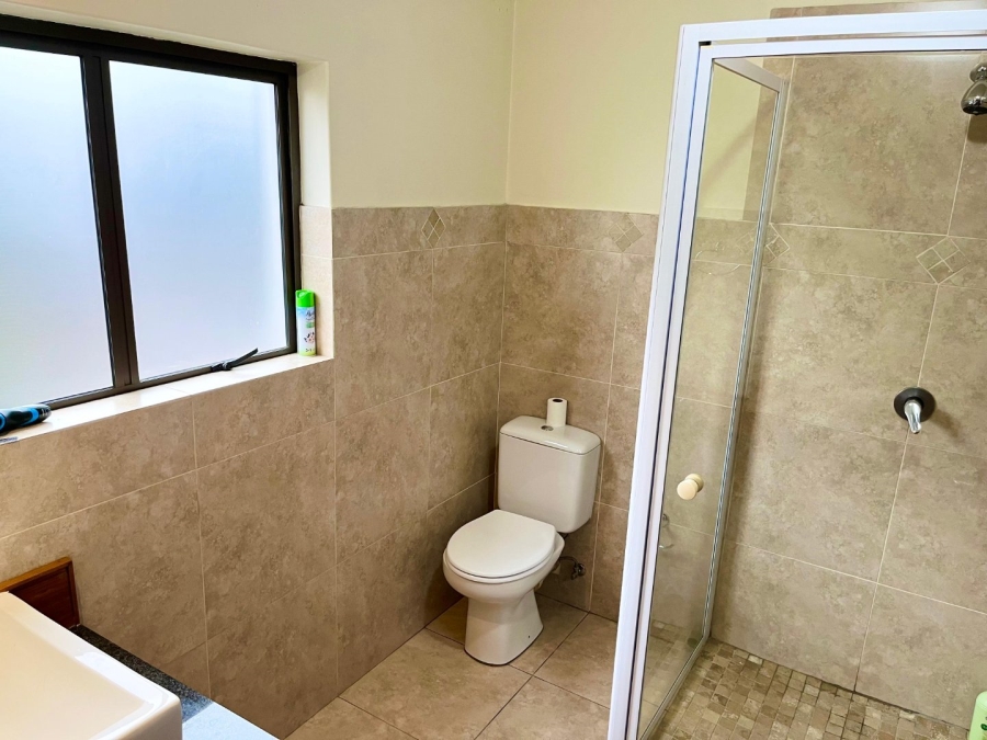 4 Bedroom Property for Sale in Louwlardia Gauteng