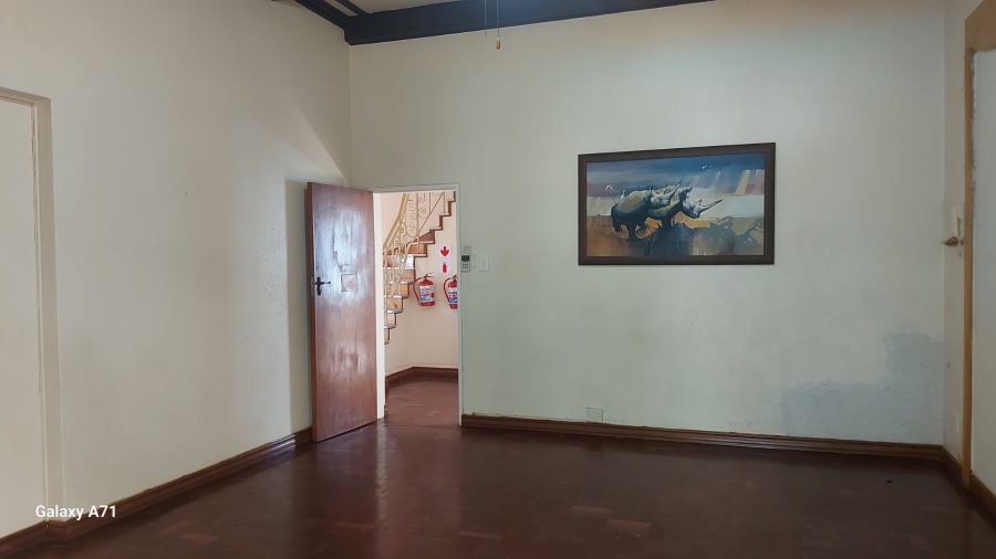 9 Bedroom Property for Sale in Muckleneuk Gauteng