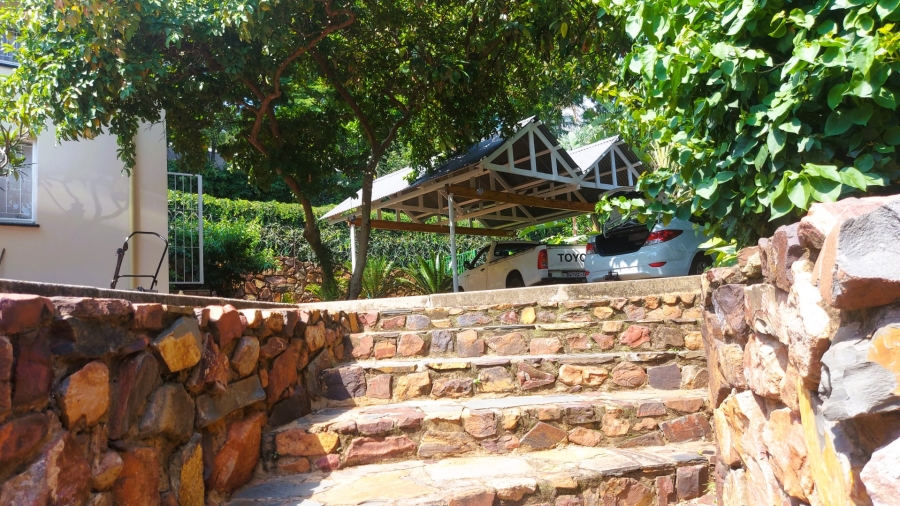 9 Bedroom Property for Sale in Muckleneuk Gauteng