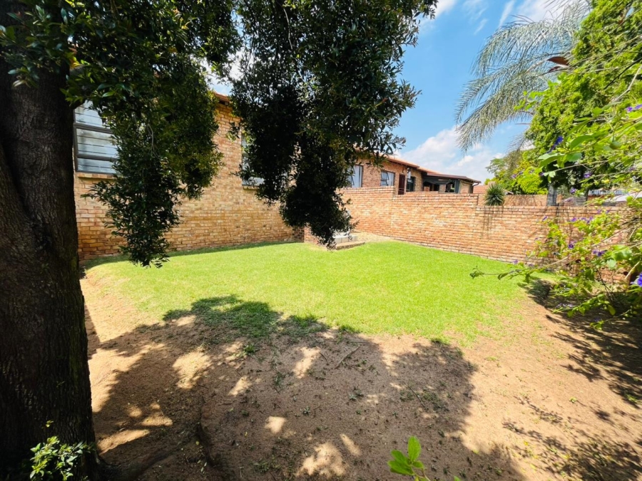 3 Bedroom Property for Sale in North Riding Gauteng