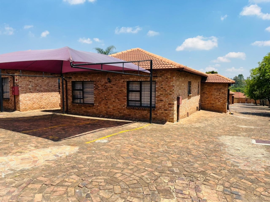 3 Bedroom Property for Sale in North Riding Gauteng