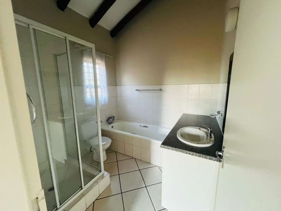 3 Bedroom Property for Sale in North Riding Gauteng