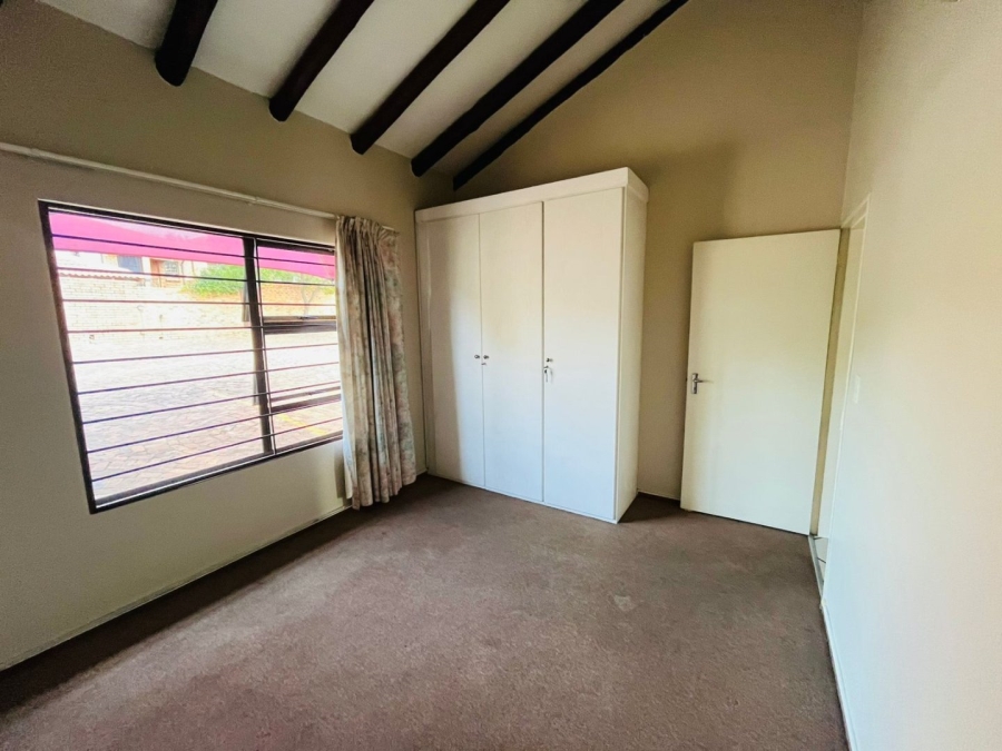 3 Bedroom Property for Sale in North Riding Gauteng