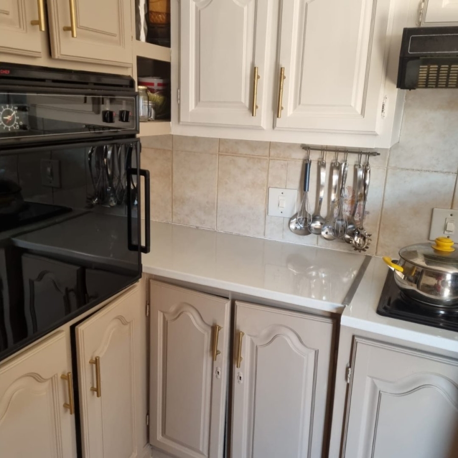  Bedroom Property for Sale in Mamelodi West Gauteng