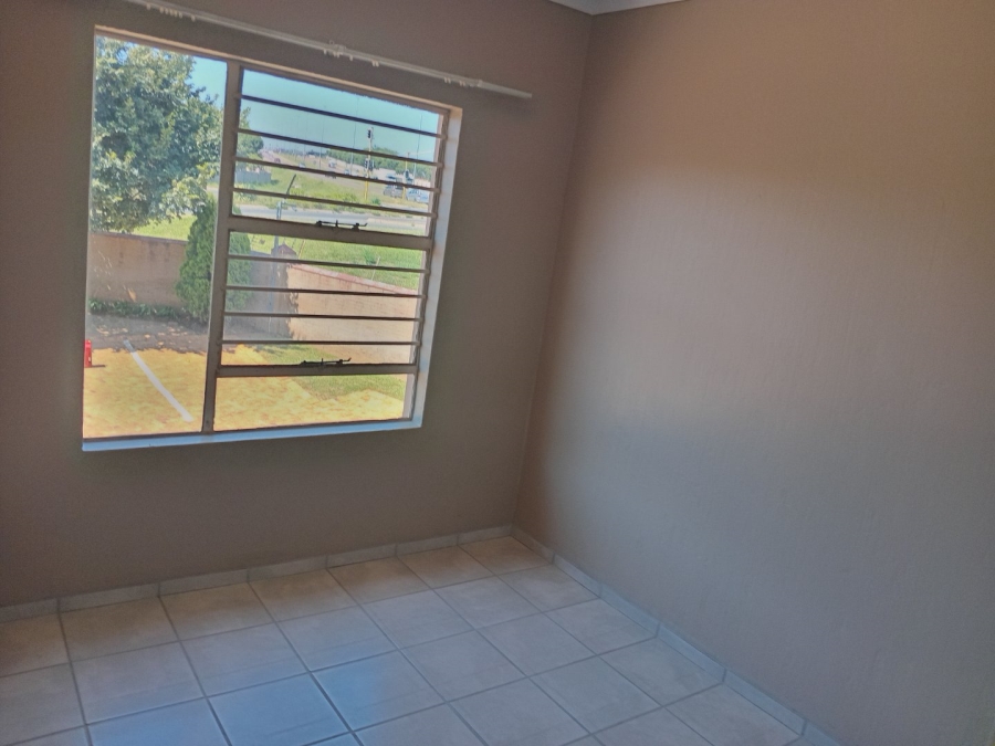 3 Bedroom Property for Sale in Heuwelsig Estate Gauteng
