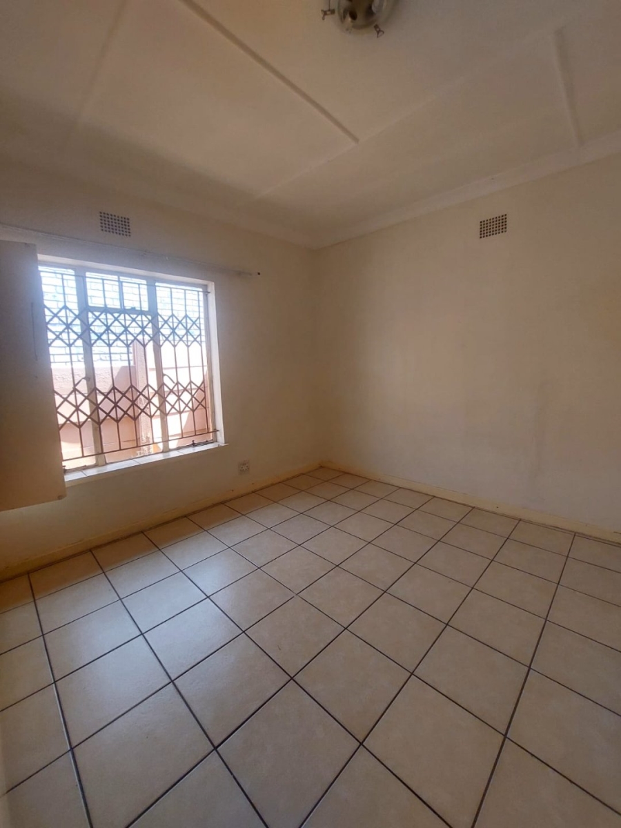 To Let 3 Bedroom Property for Rent in Primrose Hill Gauteng