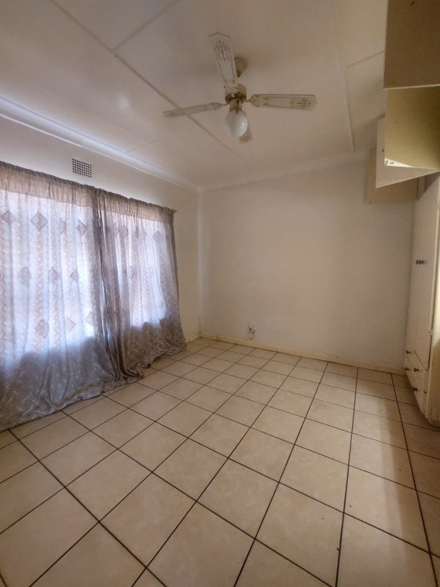 To Let 3 Bedroom Property for Rent in Primrose Hill Gauteng