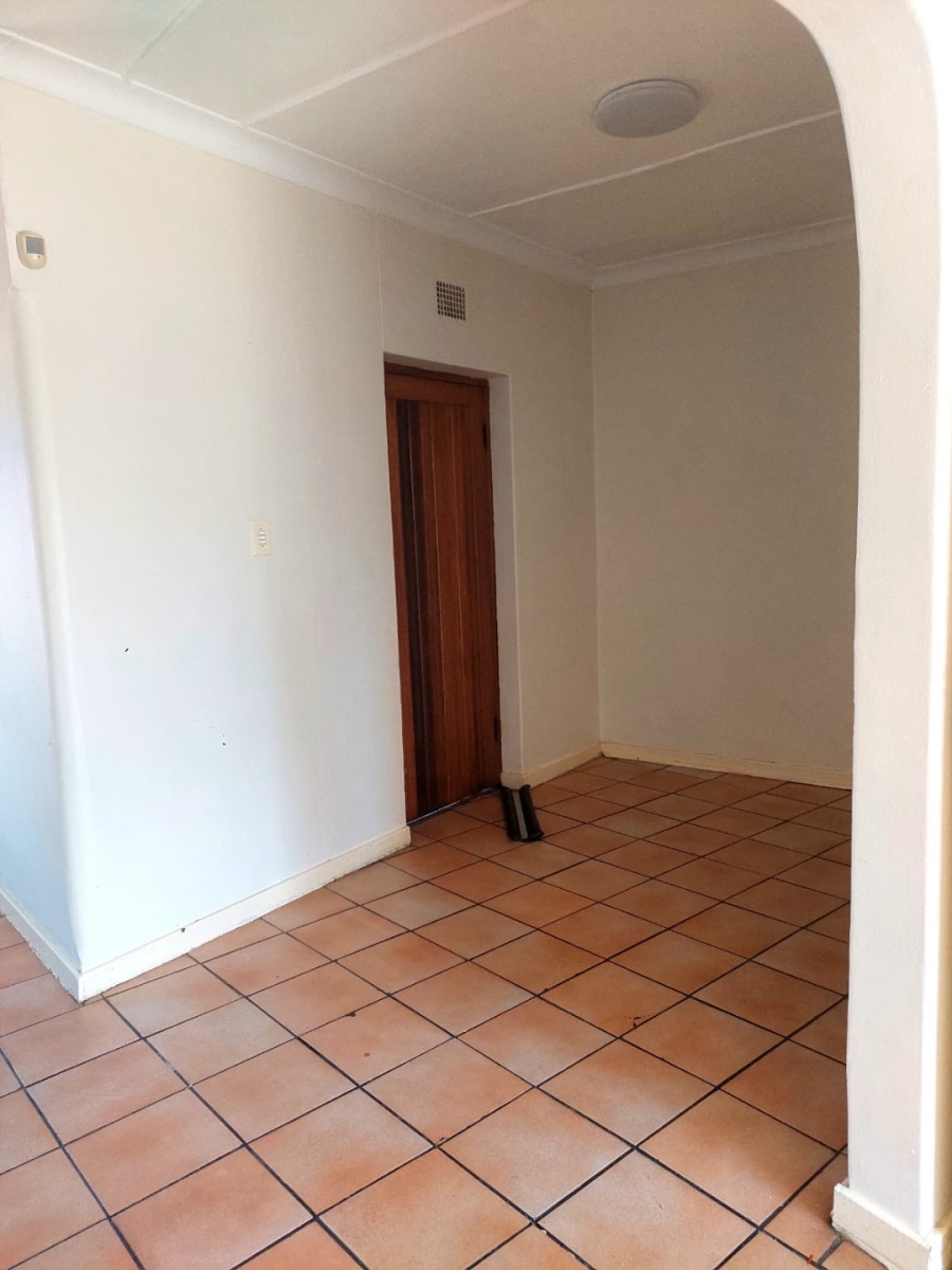 To Let 3 Bedroom Property for Rent in Primrose Hill Gauteng