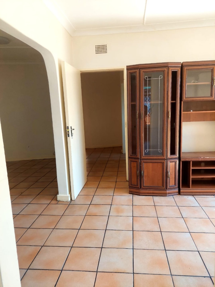 To Let 3 Bedroom Property for Rent in Primrose Hill Gauteng