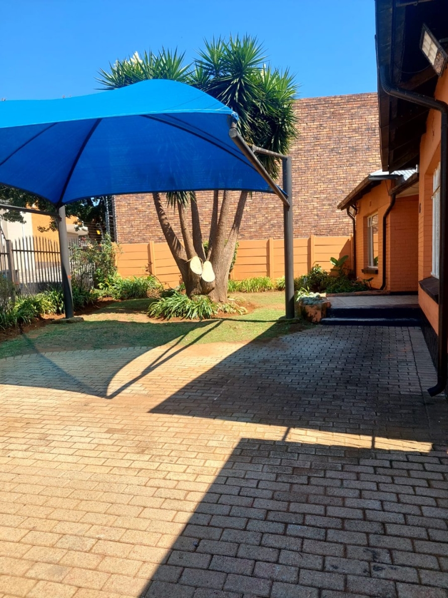 To Let 3 Bedroom Property for Rent in Primrose Hill Gauteng