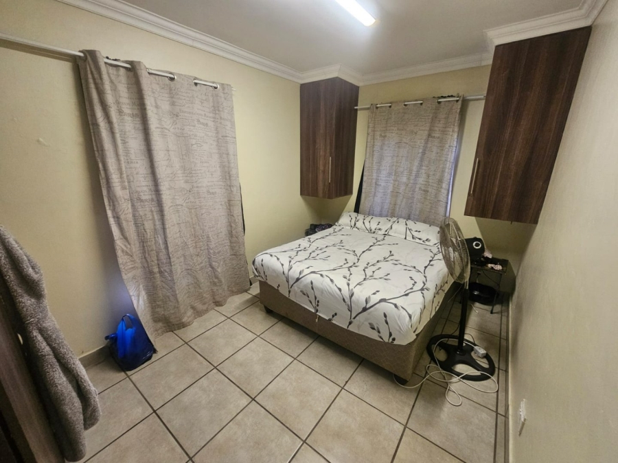 To Let 2 Bedroom Property for Rent in Mnandi Gauteng